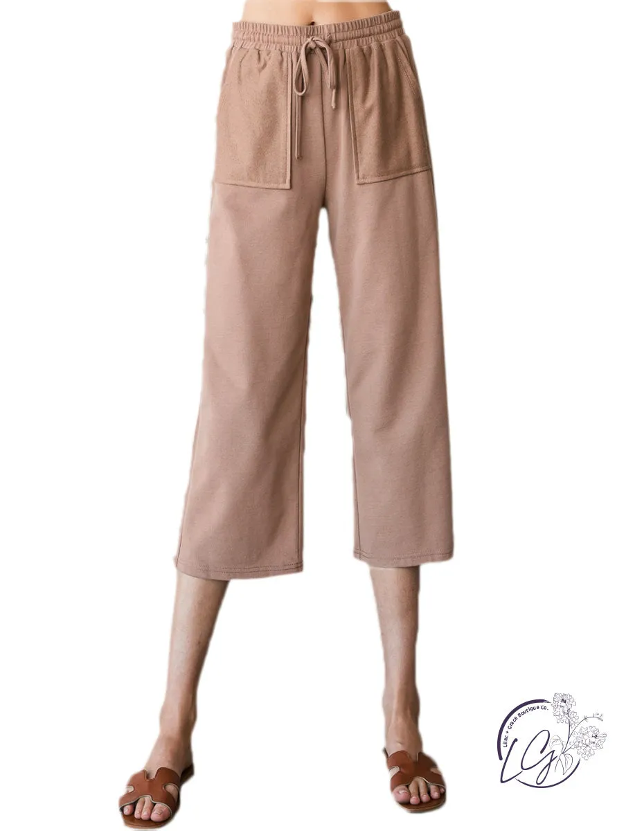 Day Dream Comfy Flare Capri Pants