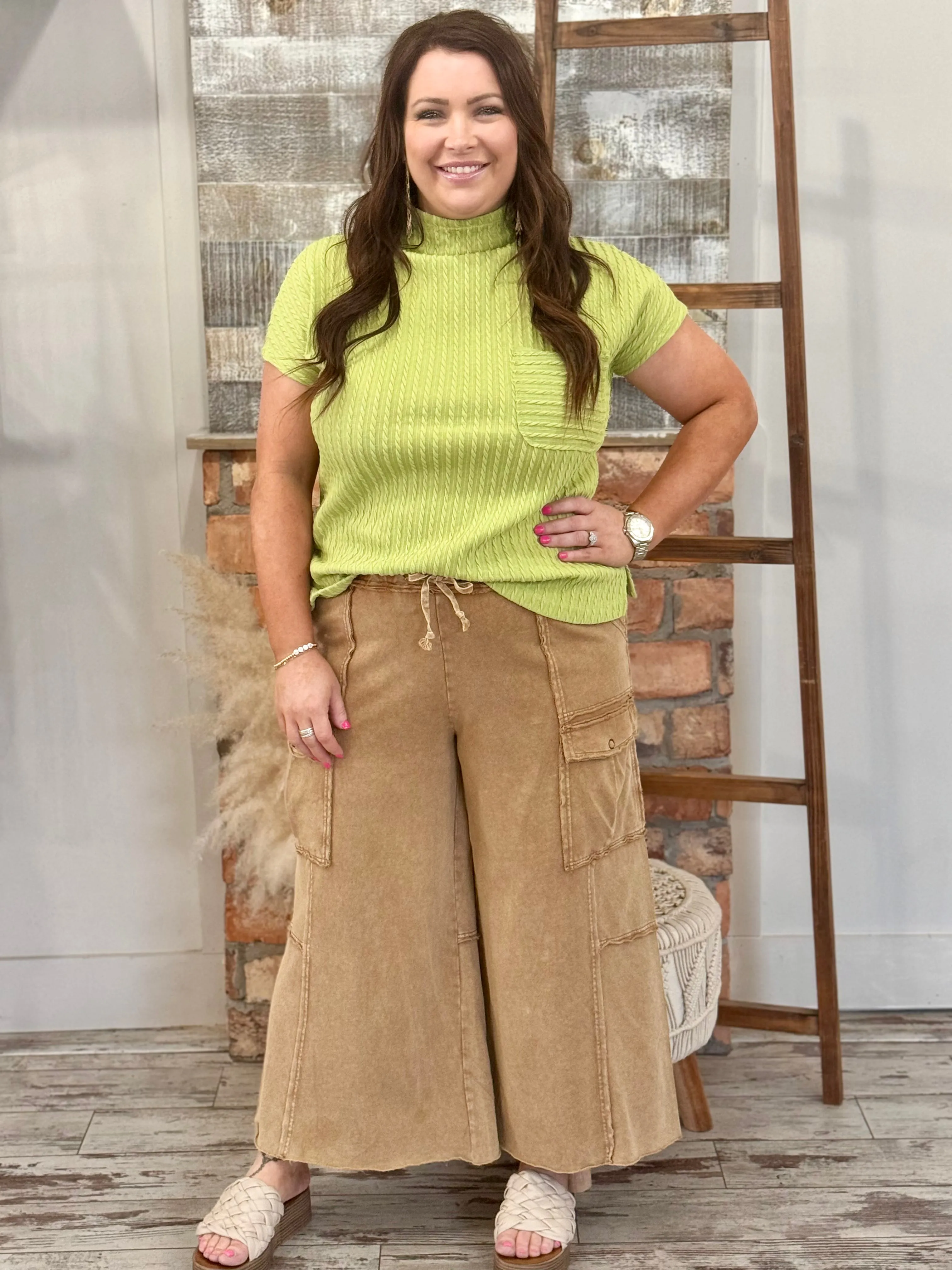 Reverse Stitch Cargo Wide Leg Pants in Latte